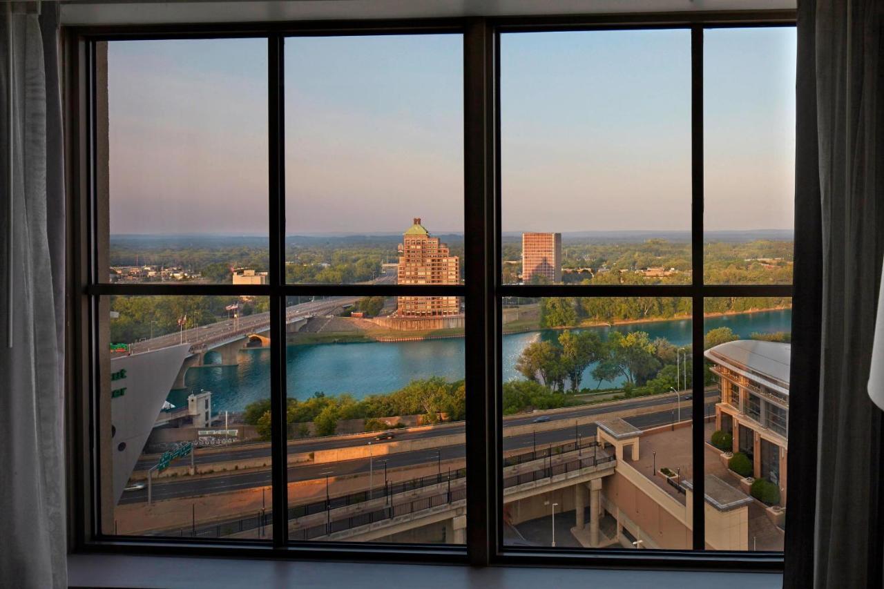 Hartford Marriott Downtown Hotel Buitenkant foto